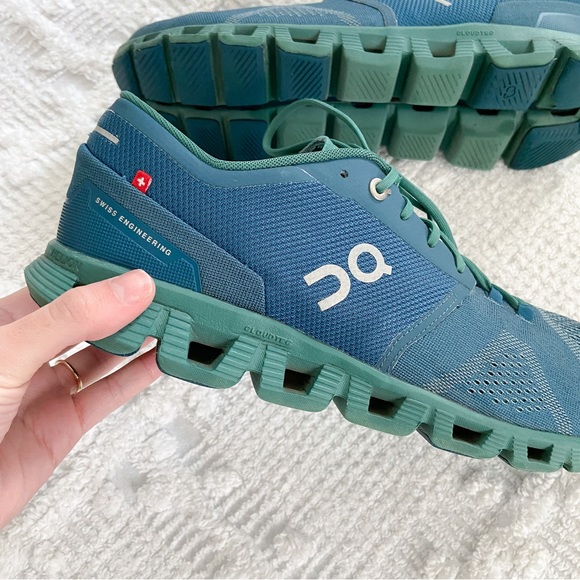 EUC On Running Men's Cloud X Storm/Tide Mens 11 - Picture 3 of 5